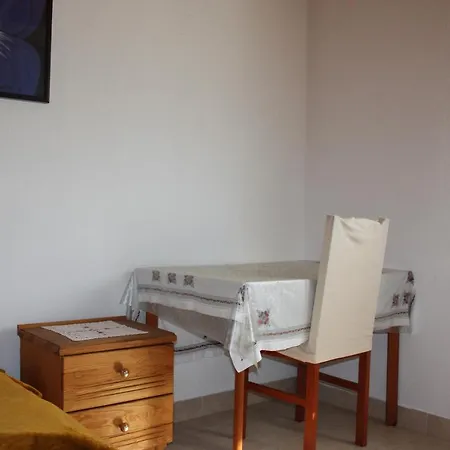 بيت ضيافة Pansion Iva 3*