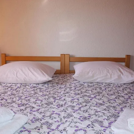 بيت ضيافة Pansion Iva 3*